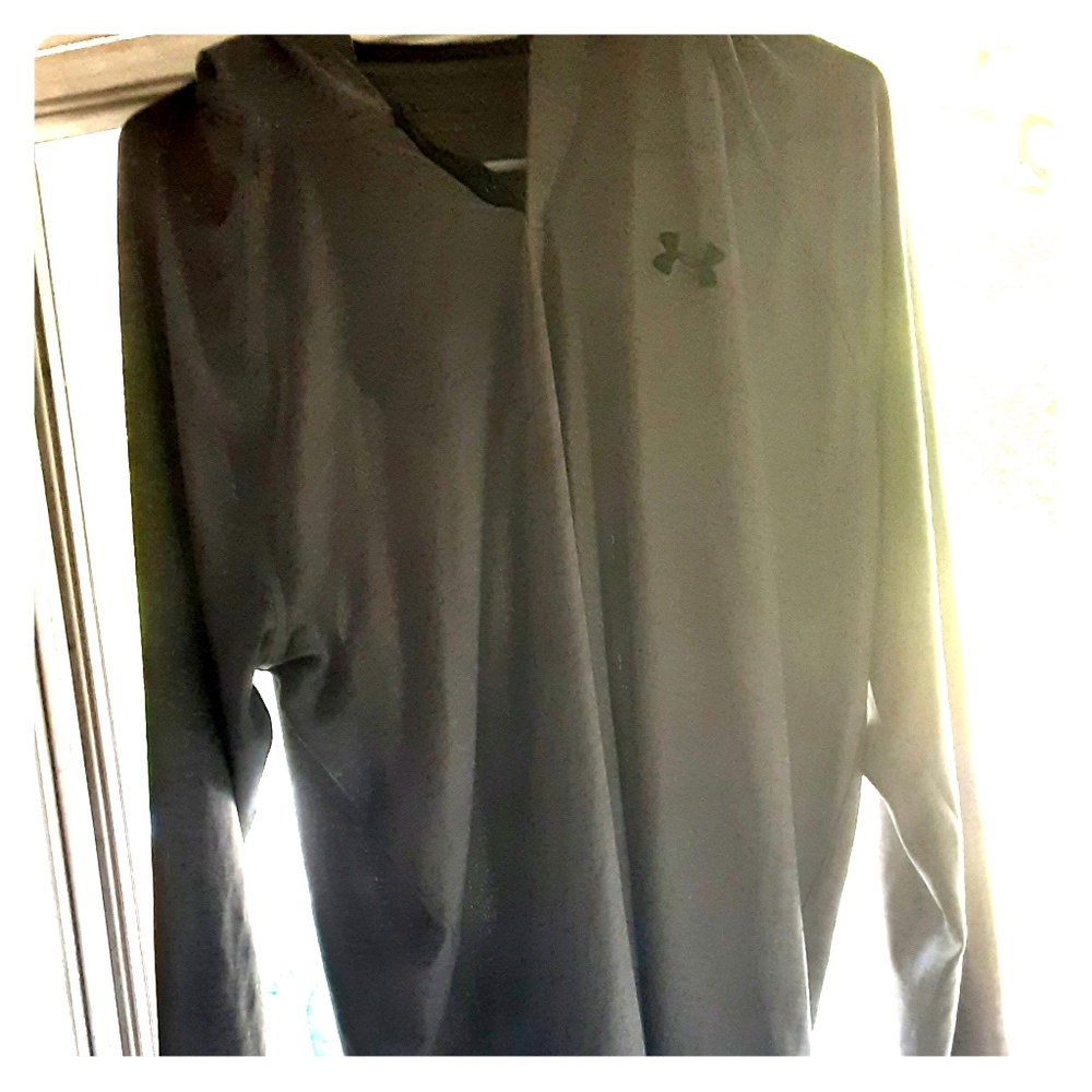 Under Armour Shirt